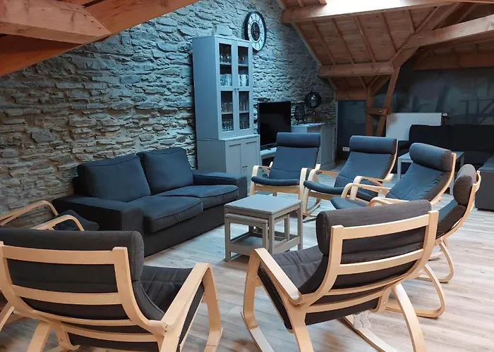 Sous Le Charme - Gite Rural Grande Capacite