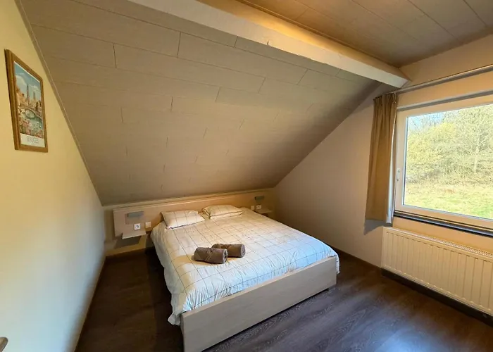 Comfortable Holiday Cottage In Herbeumont - 5 Bedrooms, 3 Bathrooms, Sauna